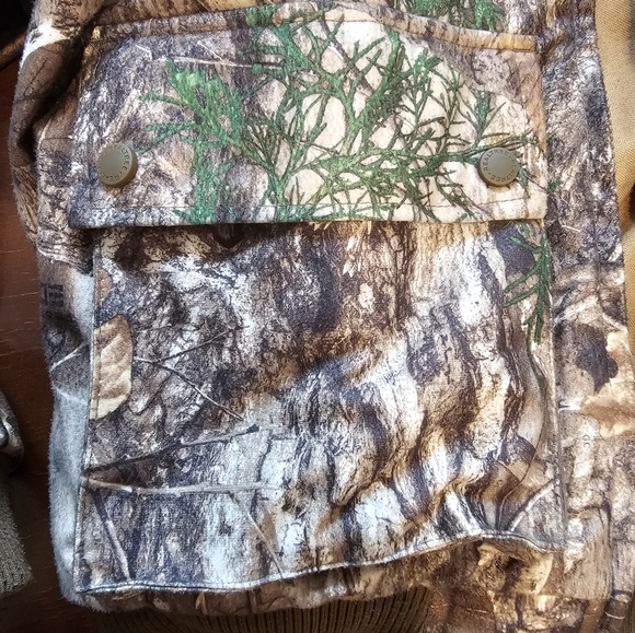 Magellan Outdoor Jacket - Picture 2 of 3